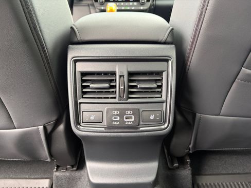 Used 2026 Subaru Outback Wilderness AWD/4WD image 32