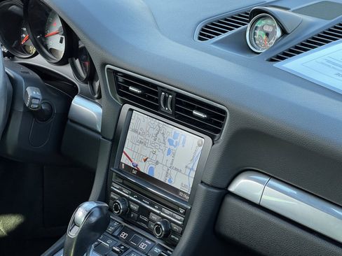 Used 2013 Porsche 911 Carrera 4S image 29