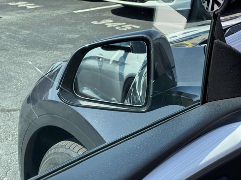 Used 2023 Tesla Model Y Long Range AWD/4WD image 18