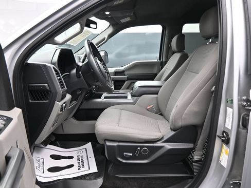 Used 2018 Ford F150 XLT w/ Equipment Group 302A Luxury AWD/4WD image 9