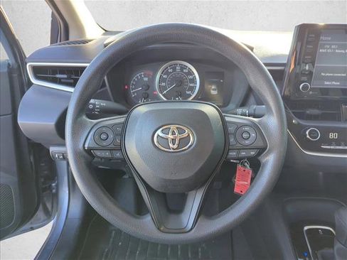 Certified 2022 Toyota Corolla LE image 11