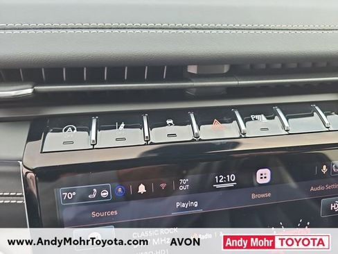 Used 2021 Jeep Grand Cherokee L Overland w/ Luxury Tech Group IV AWD/4WD image 21
