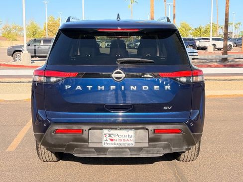 Certified 2024 Nissan Pathfinder SV FWD image 5