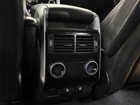 Used 2019 Land Rover Range Rover Sport HSE Dynamic image 28