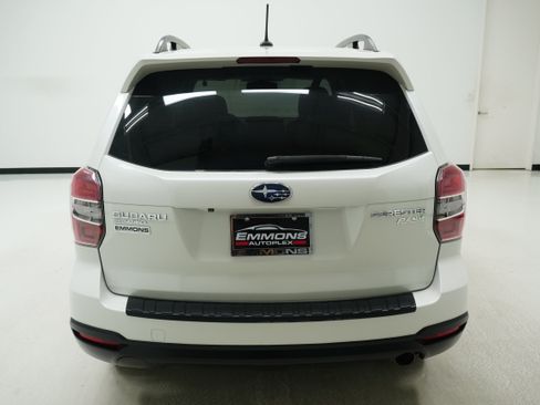 Used 2015 Subaru Forester 2.5i Limited w/ Popular Package #2 AWD/4WD image 5