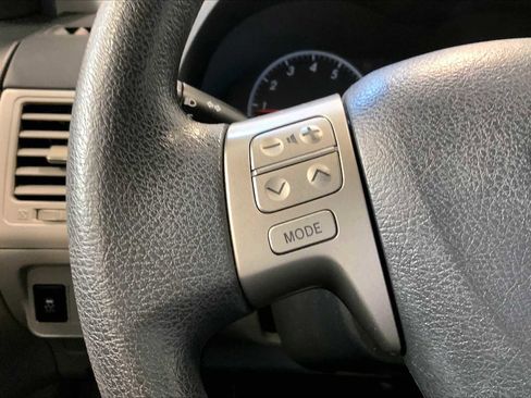 Used 2012 Toyota Corolla LE image 21