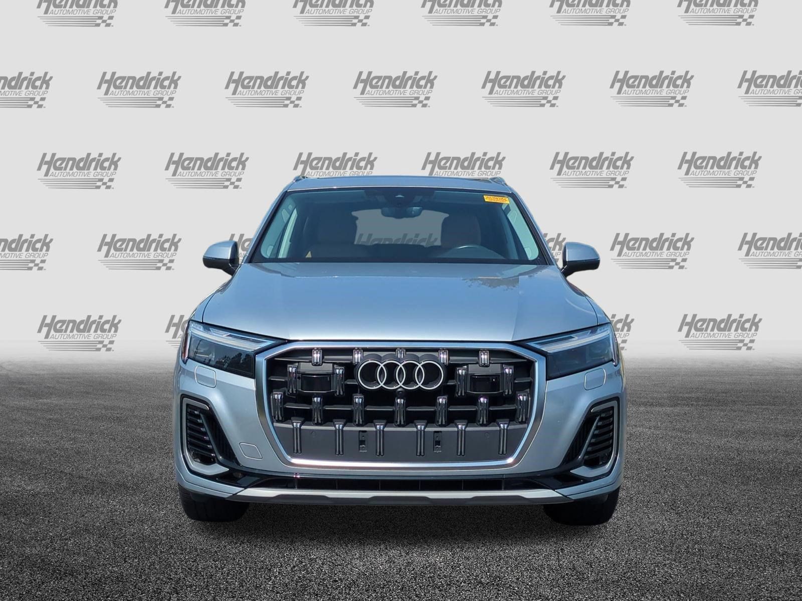 Used 2025 Audi Q7 3.0T Premium Plus w/ Premium Plus Package AWD/4WD image 3