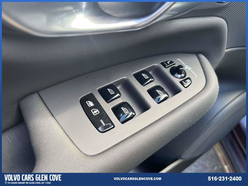 Used 2026 Volvo XC90 B5 Core w/ Protection Package AWD/4WD image 18