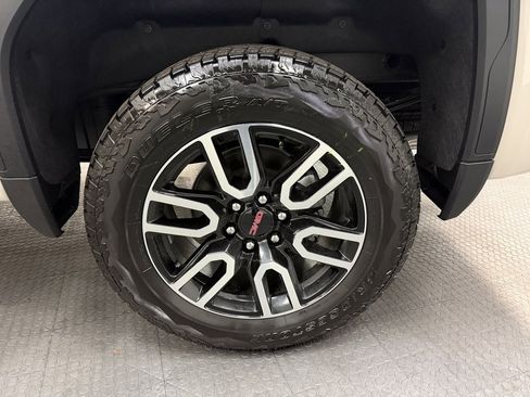 New 2026 GMC Sierra 1500 AT4 image 11