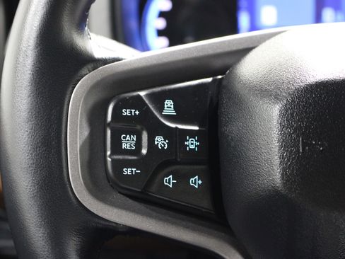 Used 2024 Ford Bronco Outer Banks AWD/4WD image 12
