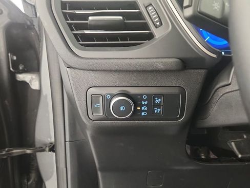 Used 2022 Ford Escape SEL w/ Technology Package image 28