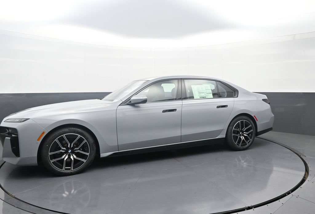 New 2026 BMW 740i xDrive w/ Executive Package AWD/4WD image 4