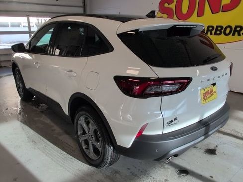 New 2026 Ford Escape ST-Line w/ Tech Pack #1 AWD/4WD image 3