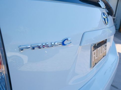 Used 2014 Toyota Prius C Three FWD image 50