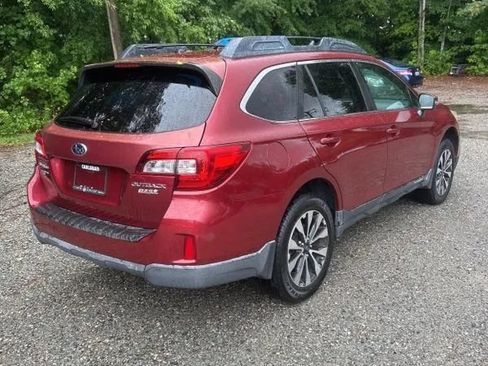 Used 2015 Subaru Outback 2.5i Limited w/ Protection Package #1 AWD/4WD image 7