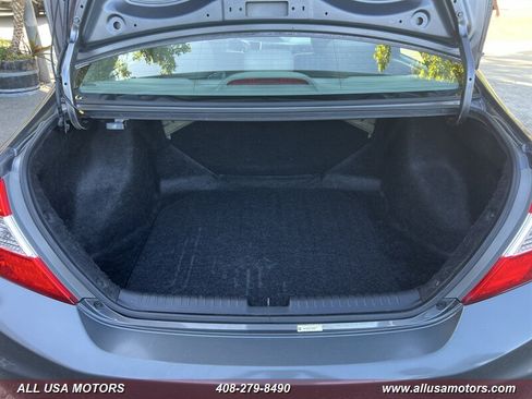 Used 2012 Honda Civic LX image 21
