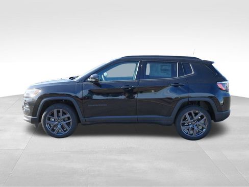 New 2026 Jeep Compass Limited image 3