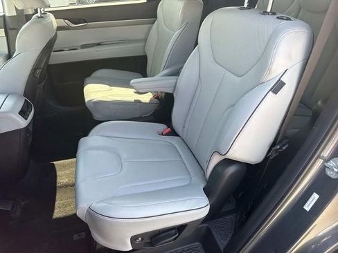 Used 2025 Hyundai Palisade SEL image 16