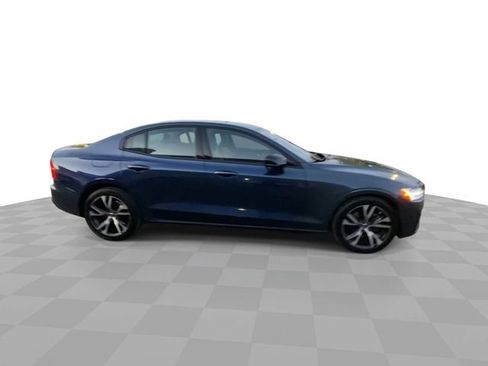 Used 2024 Volvo S60 B5 Core FWD image 3
