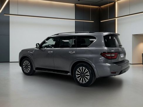 Used 2021 Nissan Armada SL w/ Midnight Edition Package RWD image 3