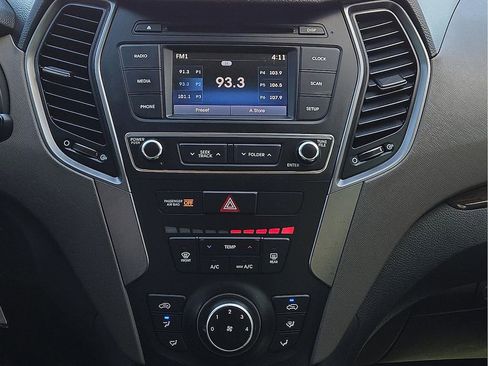 Used 2018 Hyundai Santa Fe Sport image 12