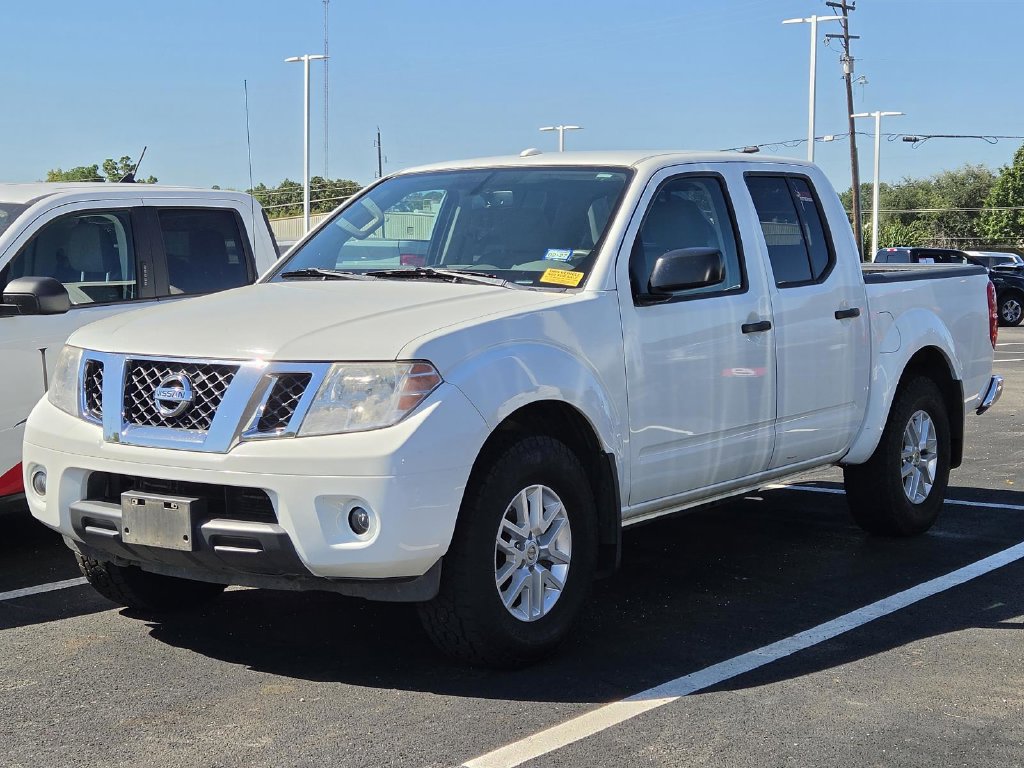 Used 2017 Nissan Frontier SV w/ SV Value Truck Package AWD/4WD image 3
