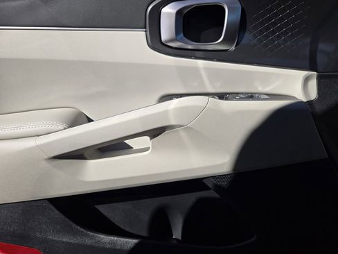 New 2026 Kia Sorento S w/ S Panoramic Sunroof Package FWD image 16