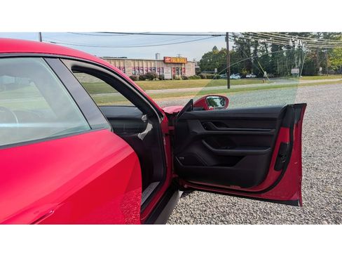 Used 2020 Porsche Taycan 4S image 11