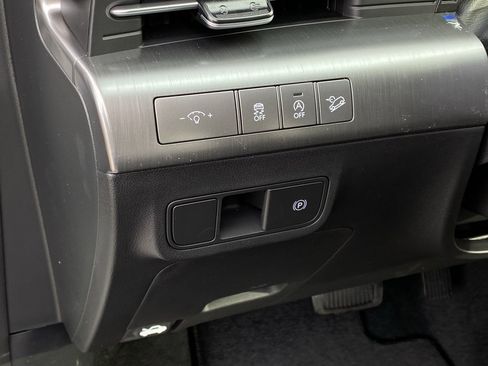 New 2026 Hyundai Kona SE image 12