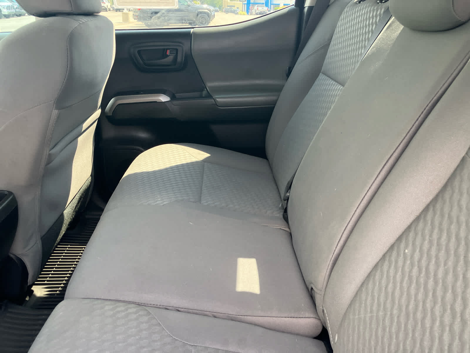 Used 2023 Toyota Tacoma SR5 RWD image 29
