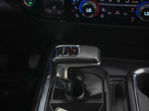 Used 2022 Chevrolet Silverado 1500 LTZ AWD/4WD image 20