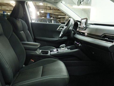 Used 2023 Mitsubishi Outlander ES FWD image 20