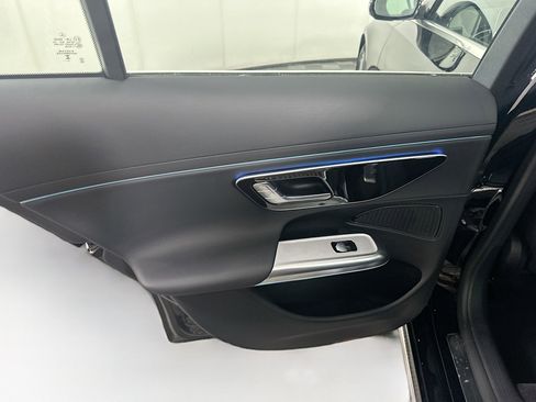 Used 2025 Mercedes-Benz E 350 E 350 image 27