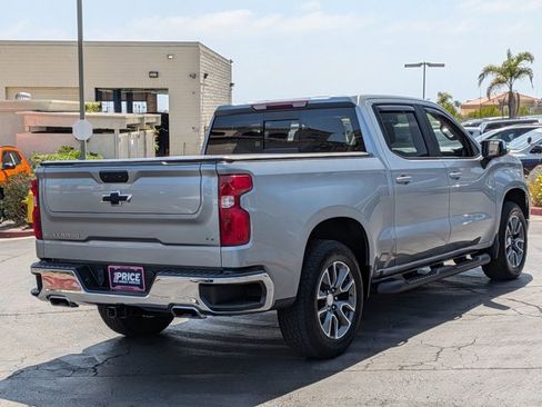 Used 2024 Chevrolet Silverado 1500 LT AWD/4WD image 6