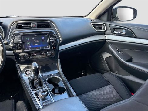 Used 2018 Nissan Maxima 3.5 S image 24