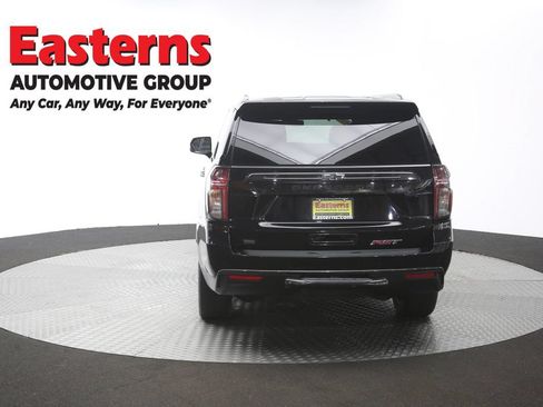 Used 2022 Chevrolet Suburban RST w/ Luxury Package AWD/4WD image 40