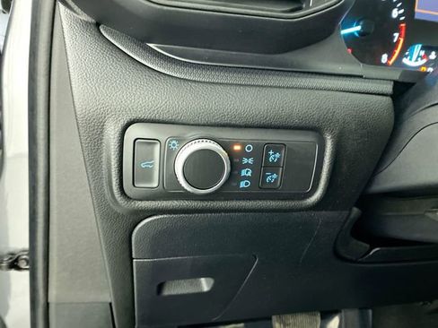 Used 2022 Ford Explorer 4WD image 13