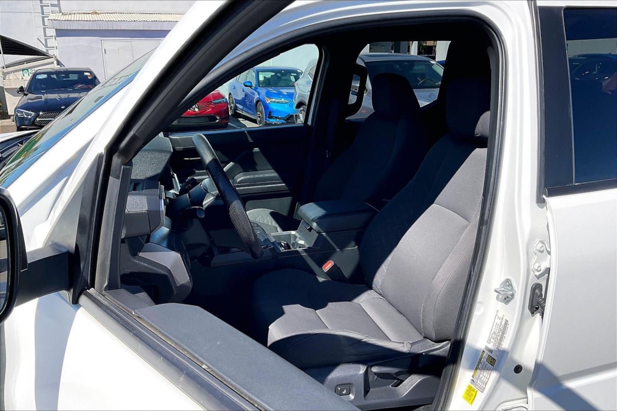 Used 2024 Toyota Tacoma SR5 RWD image 21