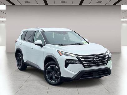 Used 2024 Nissan Rogue SV