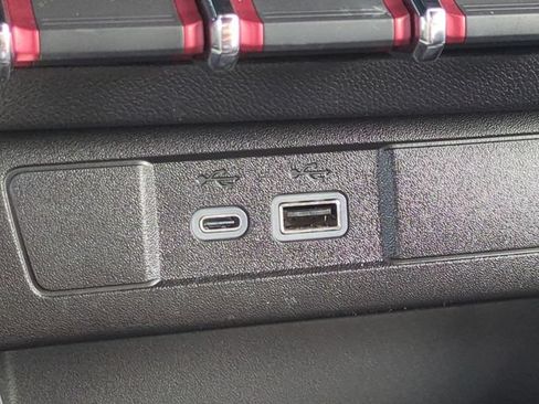 Used 2023 GMC Canyon AT4X AWD/4WD image 26