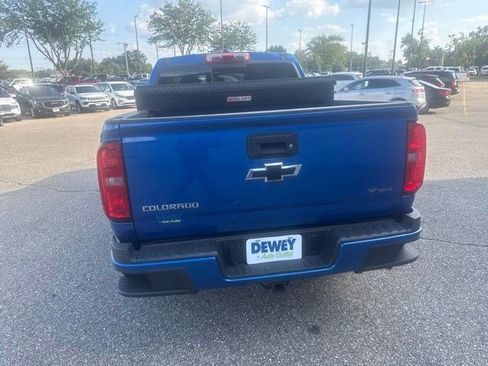 Used 2018 Chevrolet Colorado Z71 AWD/4WD image 4