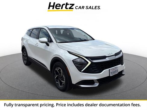 Used 2025 Kia Sportage LX FWD image 1