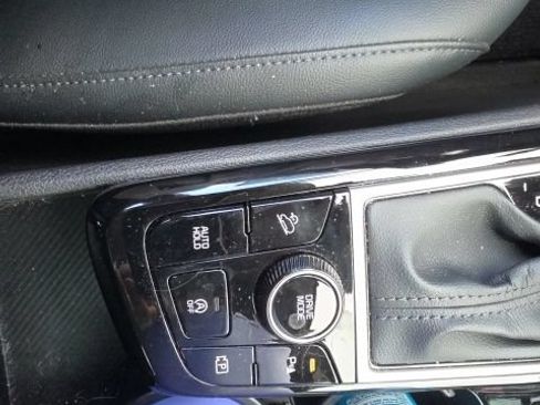 Used 2023 Kia Sportage EX FWD image 15