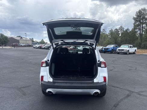 Used 2021 Ford Escape SE w/ Convenience Package AWD/4WD image 10