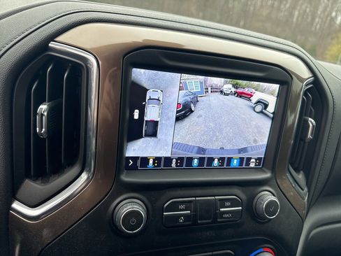 Used 2023 Chevrolet Silverado 2500 High Country w/ Z71 Off-Road Package image 26