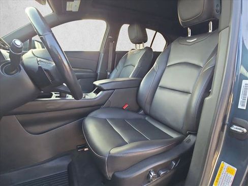 Used 2020 Cadillac XT4 Sport w/ Enhanced Visibility Package FWD image 16