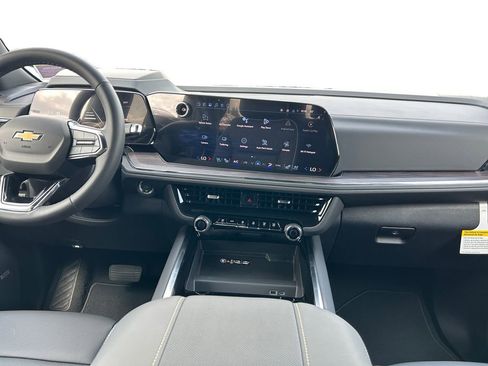 New 2026 Chevrolet Tahoe Premier AWD/4WD image 12