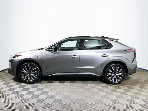 New 2026 Subaru Solterra image 4