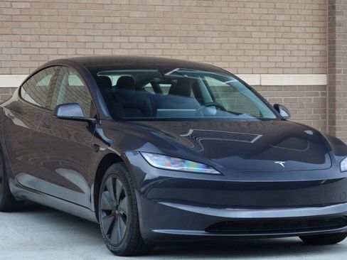 Used 2025 Tesla Model 3 Long Range RWD image 7