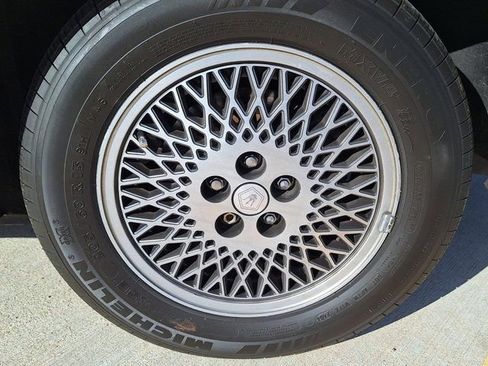 Used 1991 Chrysler TC by Maserati image 15